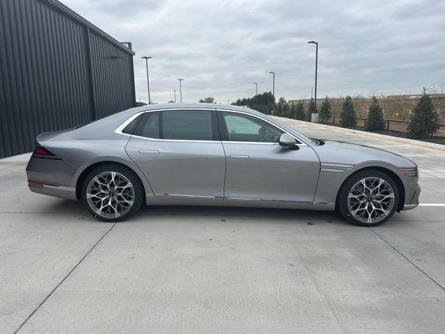 new 2025 Genesis G90 car, priced at $97,690