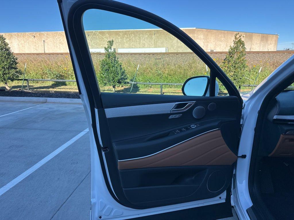 new 2026 Genesis GV80 car, priced at $78,220