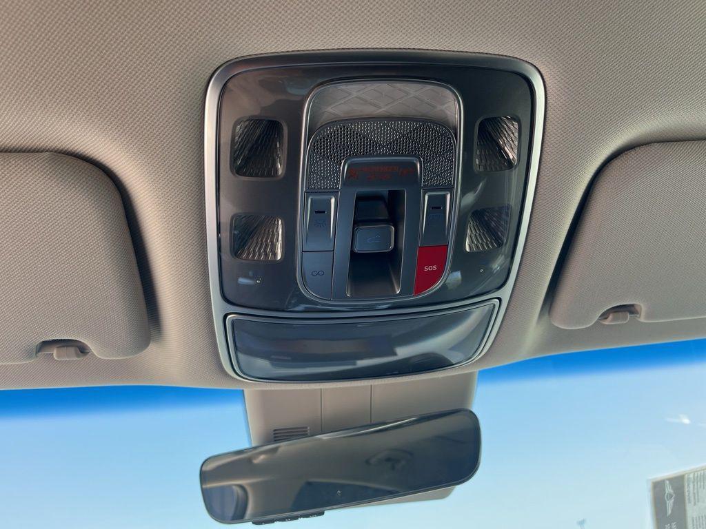 new 2025 Genesis GV80 car, priced at $70,227