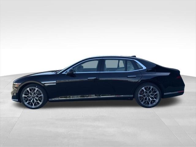 new 2025 Genesis G90 car, priced at $101,755