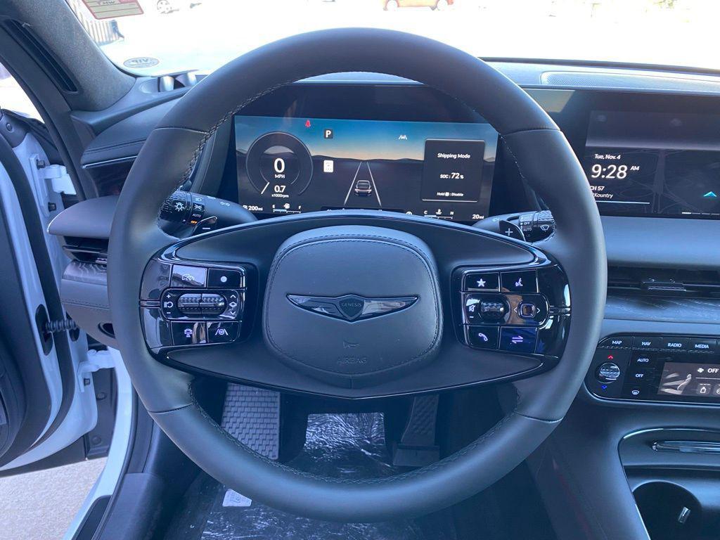 new 2026 Genesis G90 car, priced at $108,265