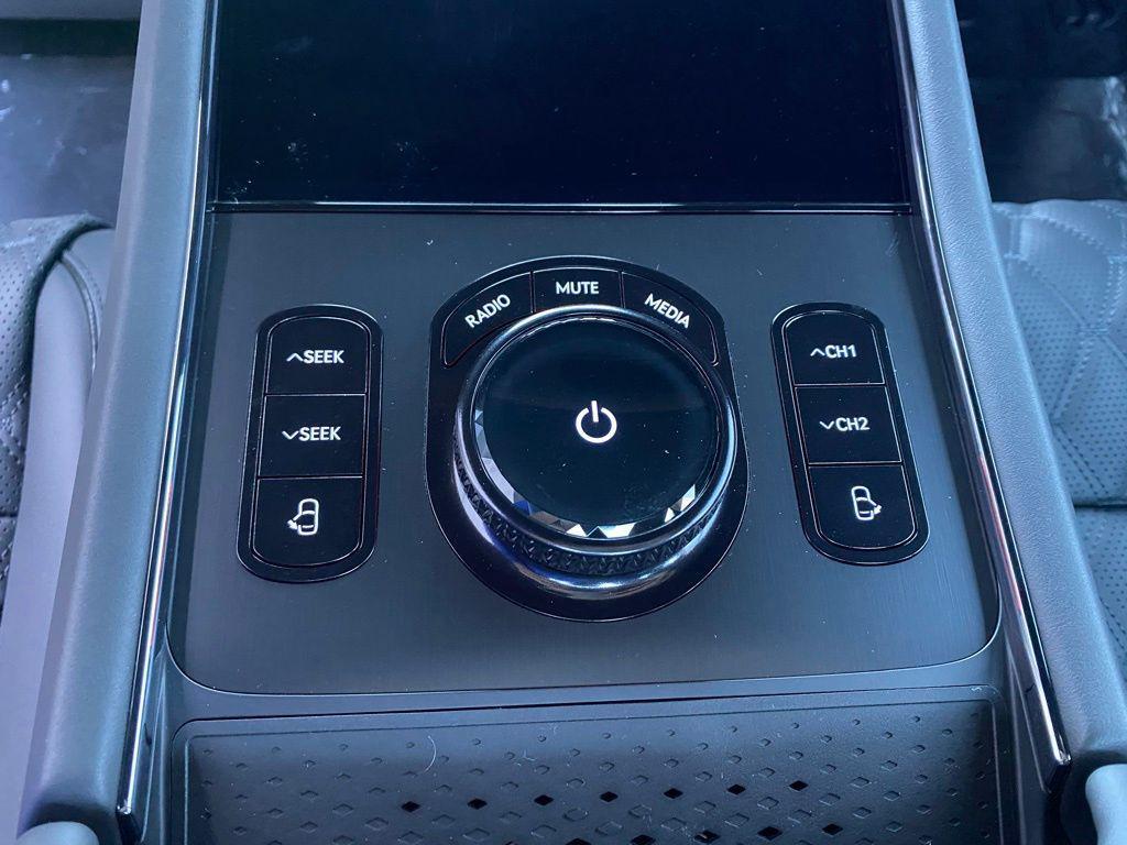 new 2026 Genesis G90 car, priced at $108,265