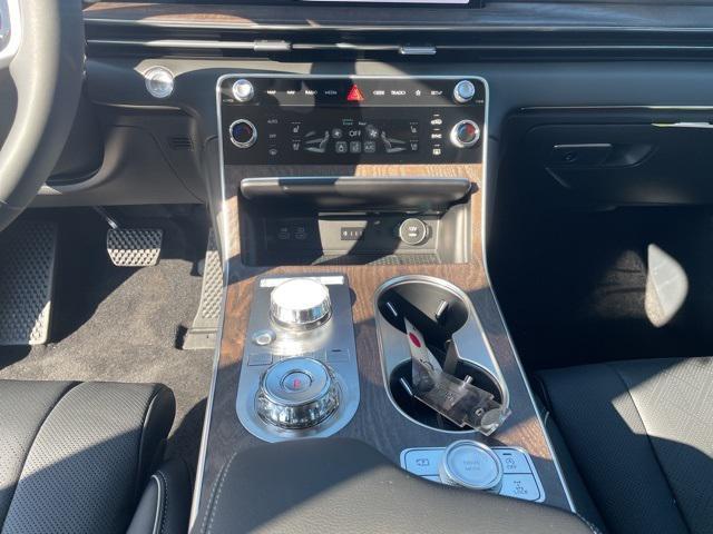 new 2025 Genesis GV80 car, priced at $77,834
