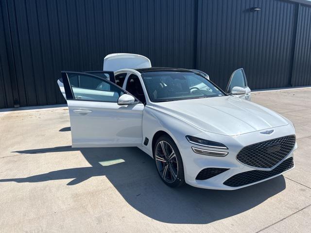 new 2025 Genesis G70 car, priced at $50,405