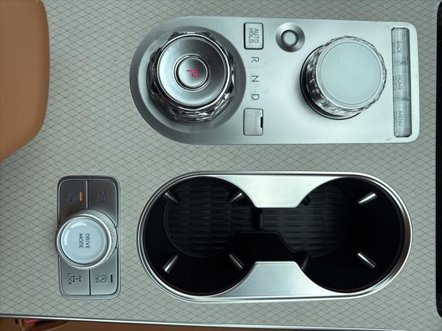 new 2025 Genesis GV80 car, priced at $82,674