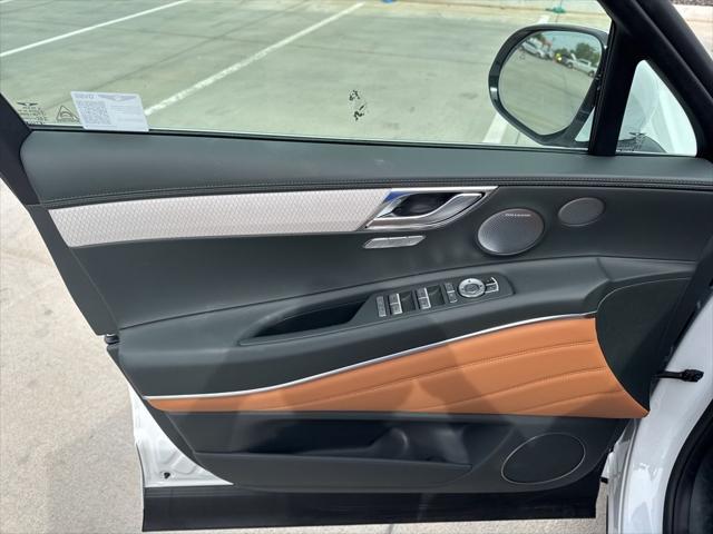 new 2025 Genesis GV80 car, priced at $82,674