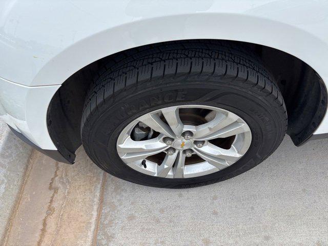 used 2015 Chevrolet Equinox car, priced at $11,994