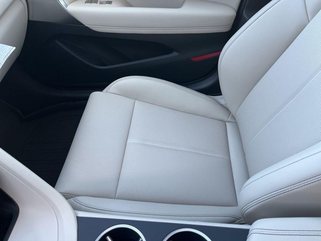 new 2026 Genesis G70 car, priced at $45,390