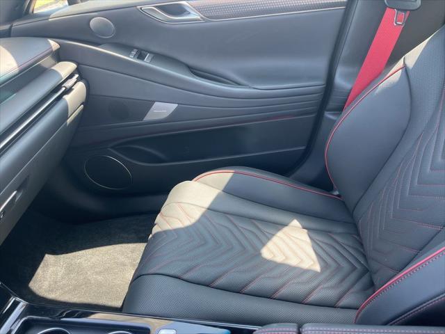 new 2025 Genesis G80 car, priced at $70,540
