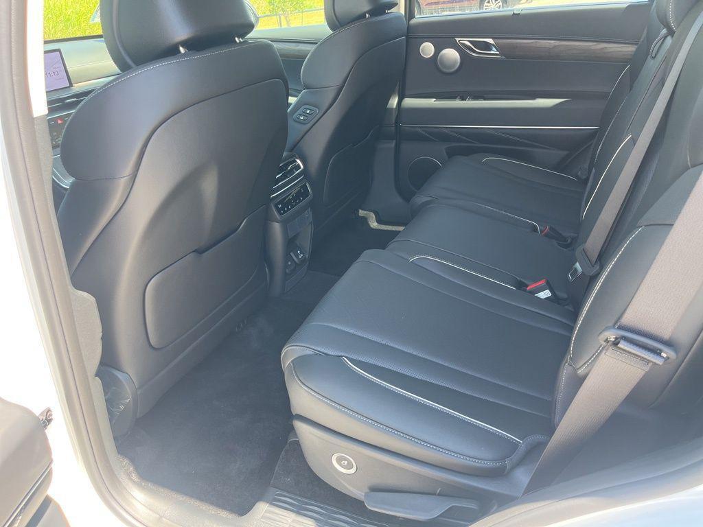 new 2025 Genesis GV80 car, priced at $70,437