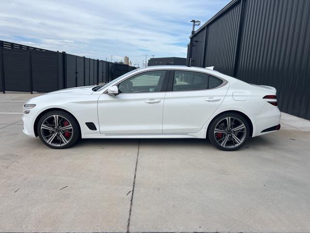 new 2025 Genesis G70 car, priced at $59,535