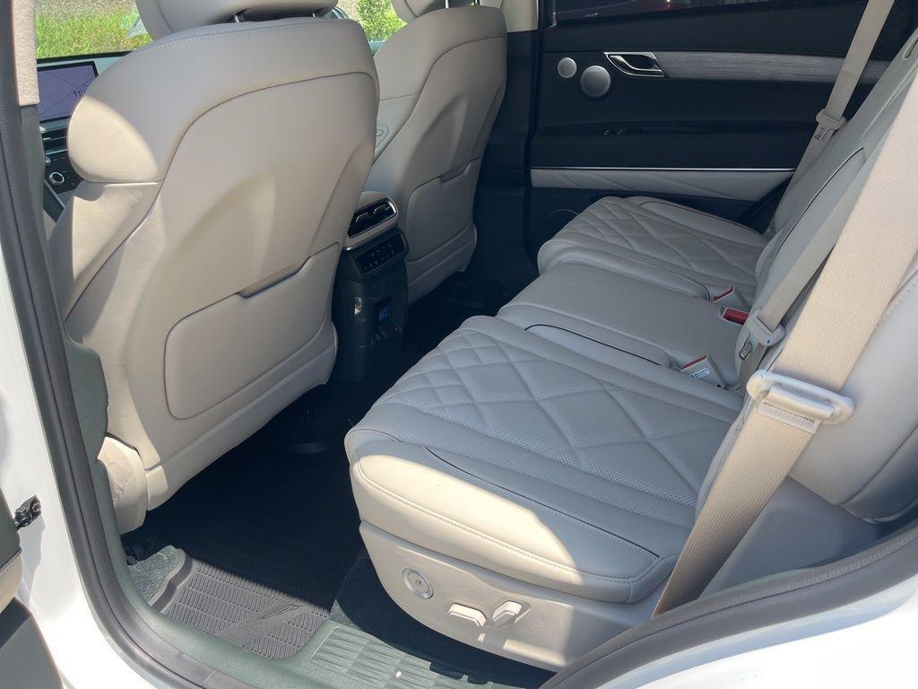 new 2025 Genesis GV80 car, priced at $82,320