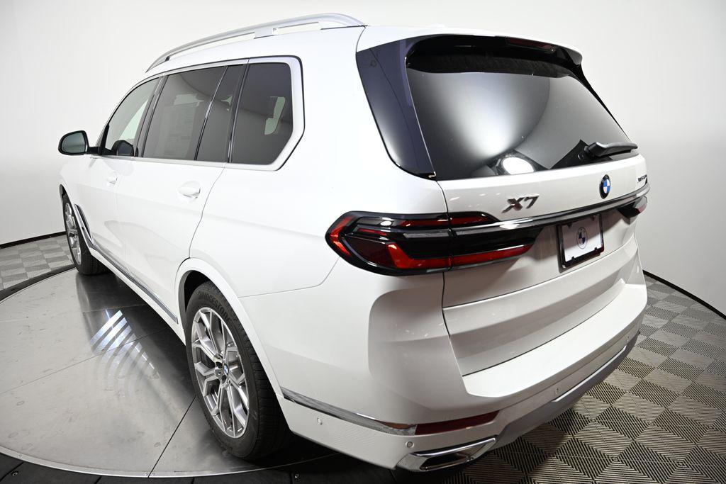 new 2026 BMW X7 car, priced at $93,625