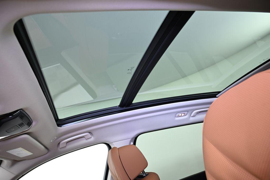 used 2023 BMW X7 car, priced at $65,000
