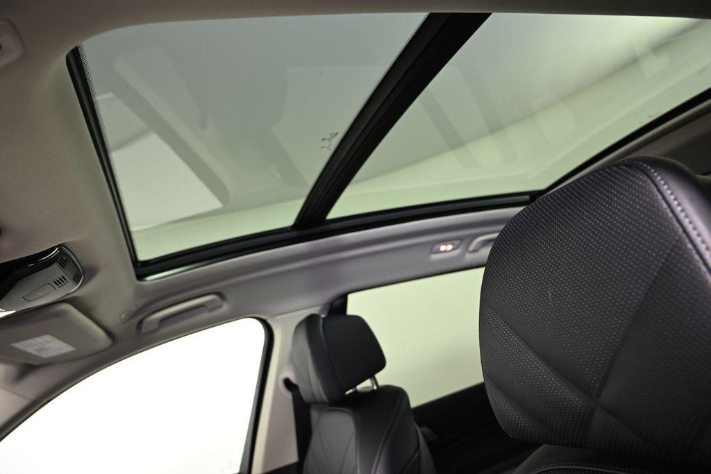 used 2024 BMW X7 car, priced at $69,200