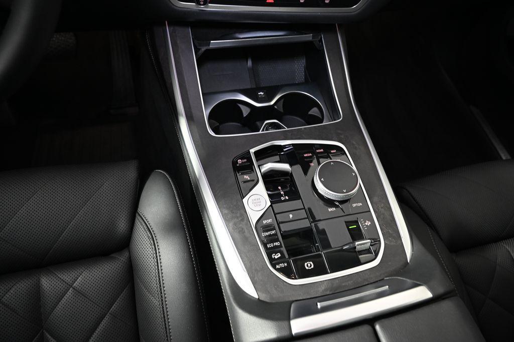 used 2024 BMW X7 car, priced at $69,200