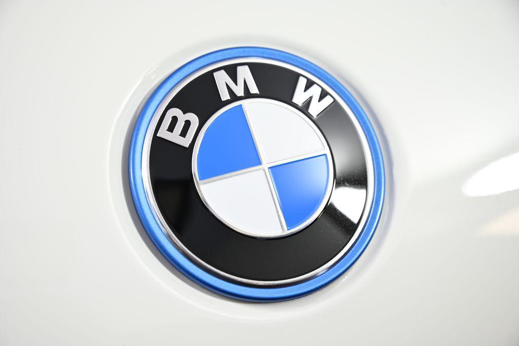 new 2026 BMW X5 PHEV car, priced at $78,450