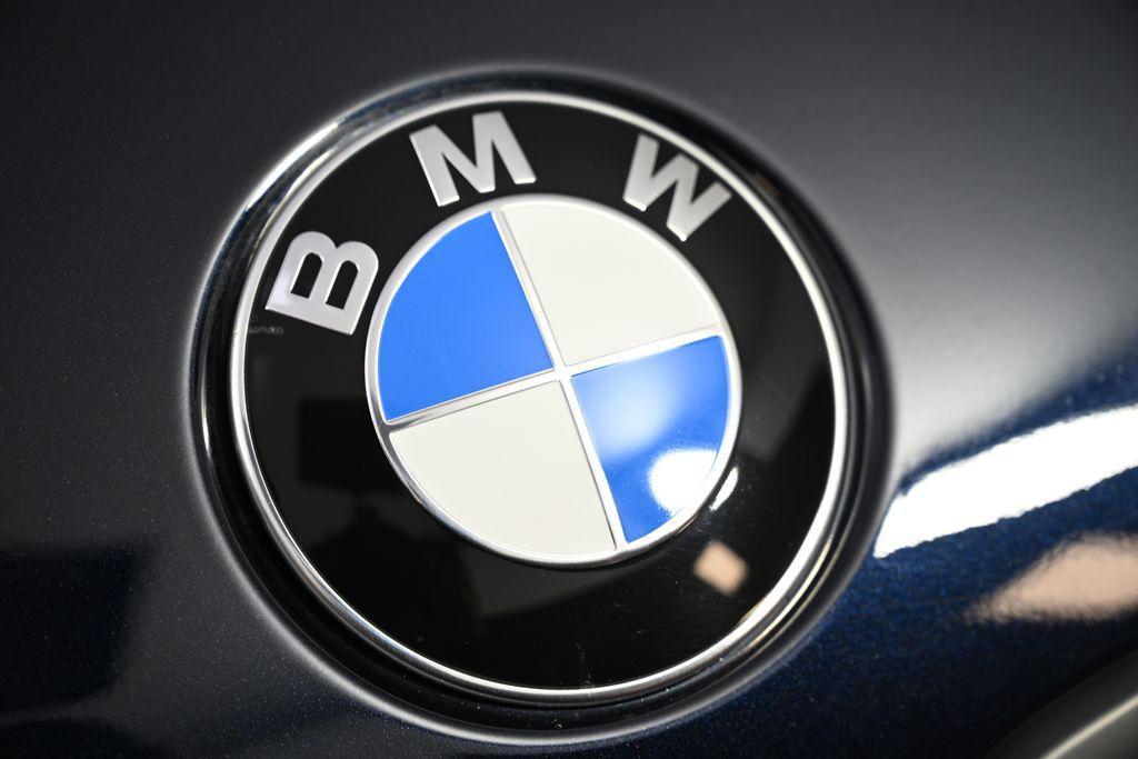used 2025 BMW X7 car, priced at $91,000