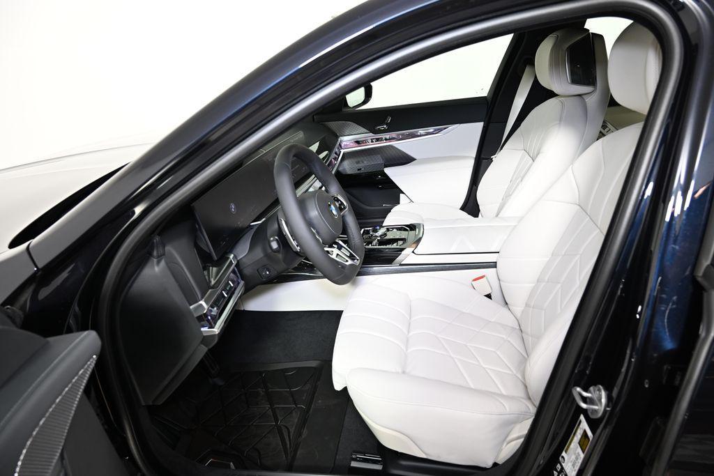 new 2026 BMW 760 car, priced at $136,385