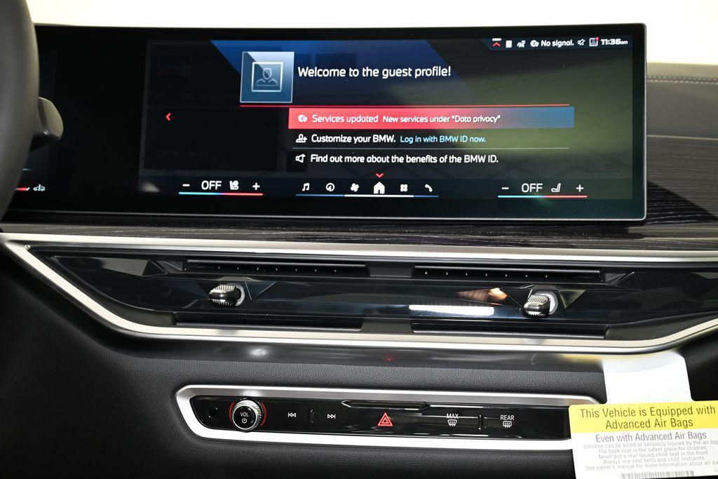 new 2026 BMW X7 car, priced at $121,365