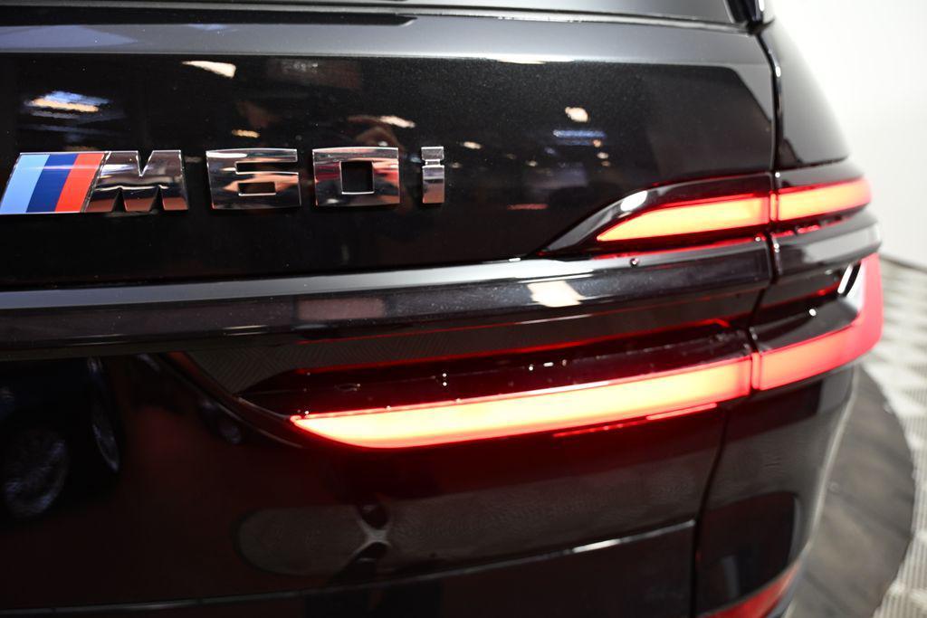 new 2026 BMW X7 car, priced at $121,365