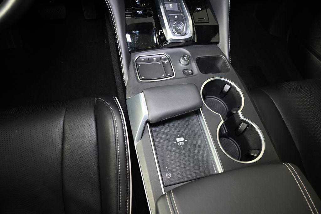 used 2023 Acura MDX car, priced at $42,250