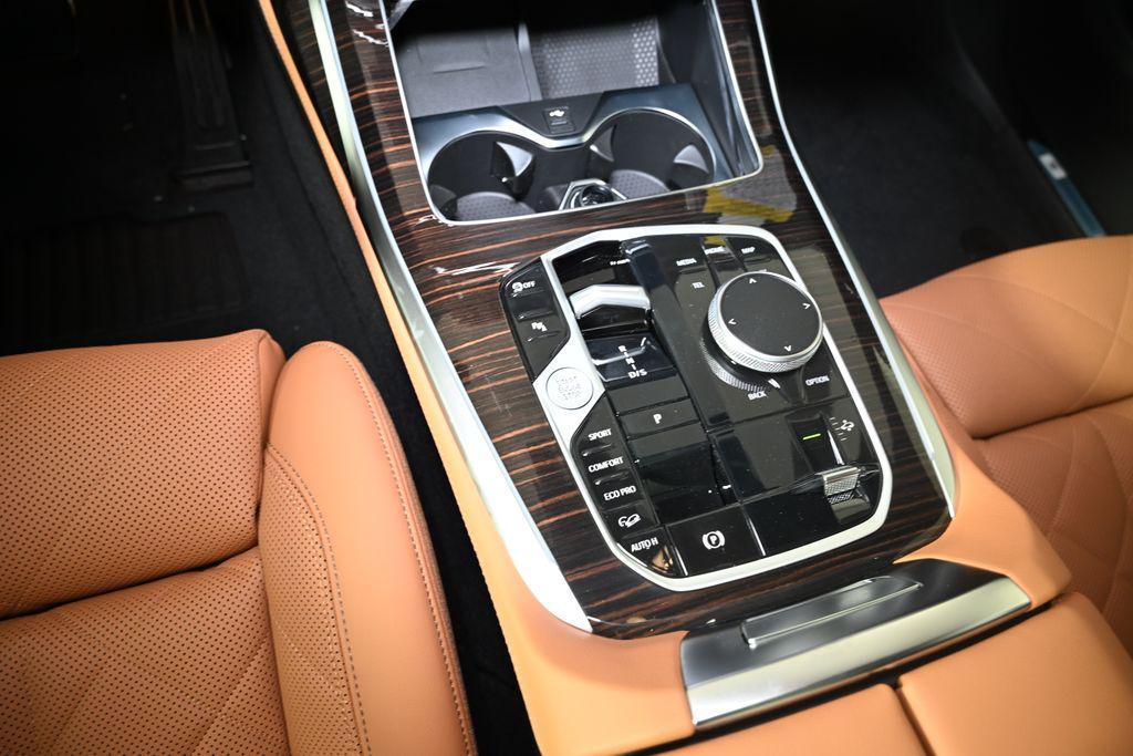used 2026 BMW X7 car, priced at $94,415