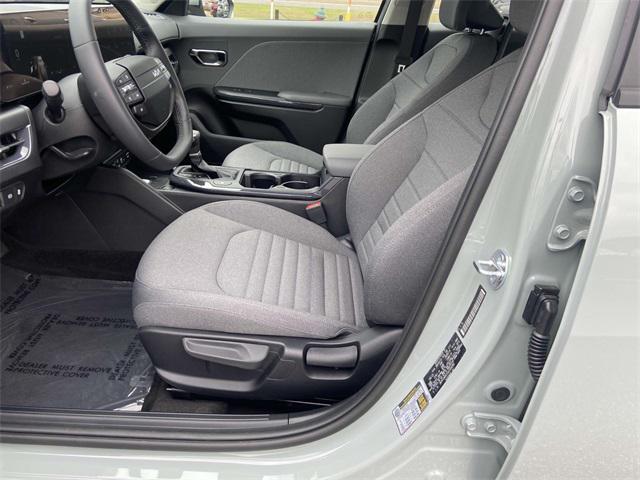 new 2025 Kia K4 car, priced at $25,740