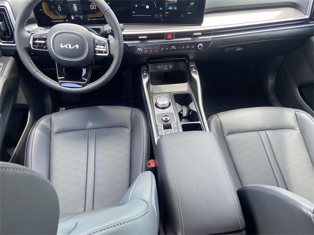 new 2025 Kia Sorento Hybrid car, priced at $40,330