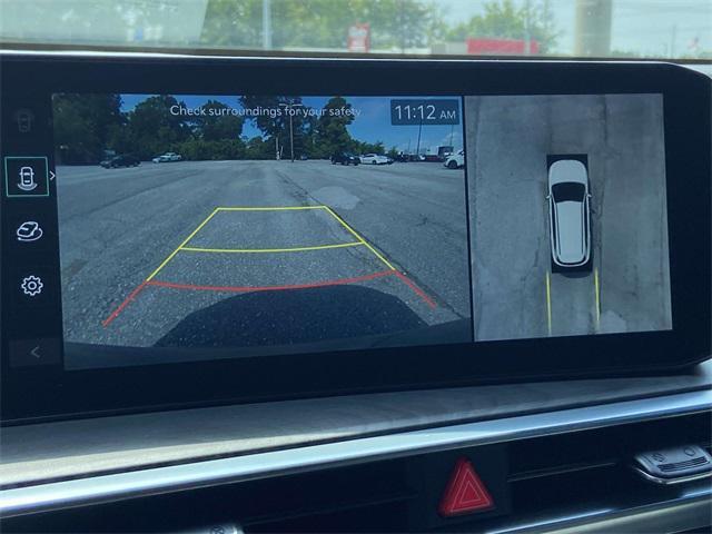 used 2025 Kia Sorento car, priced at $37,989