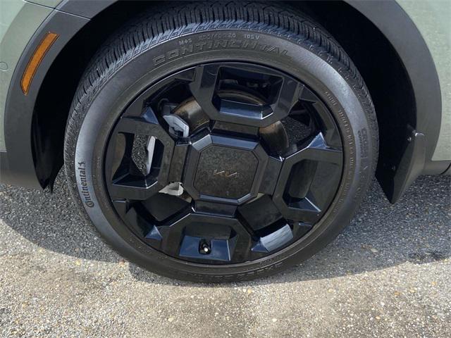 used 2025 Kia Sorento car, priced at $37,989