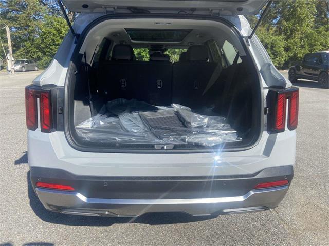 new 2026 Kia Sorento car, priced at $41,070
