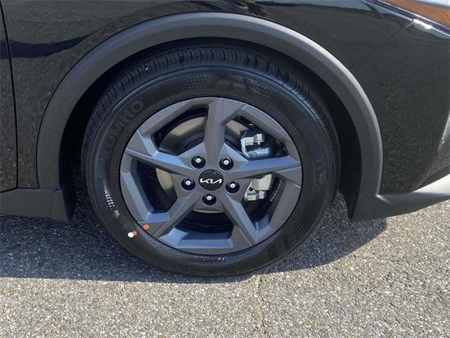 new 2025 Kia K4 car, priced at $24,505