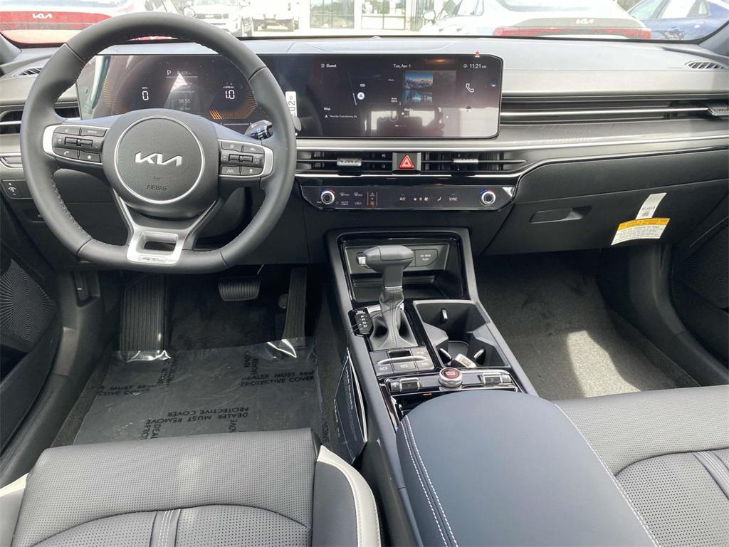 new 2025 Kia K5 car, priced at $29,825