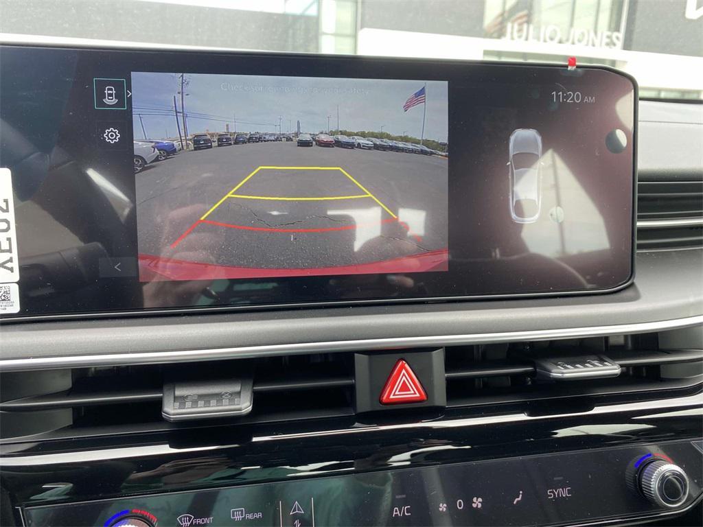 new 2025 Kia K5 car, priced at $29,825