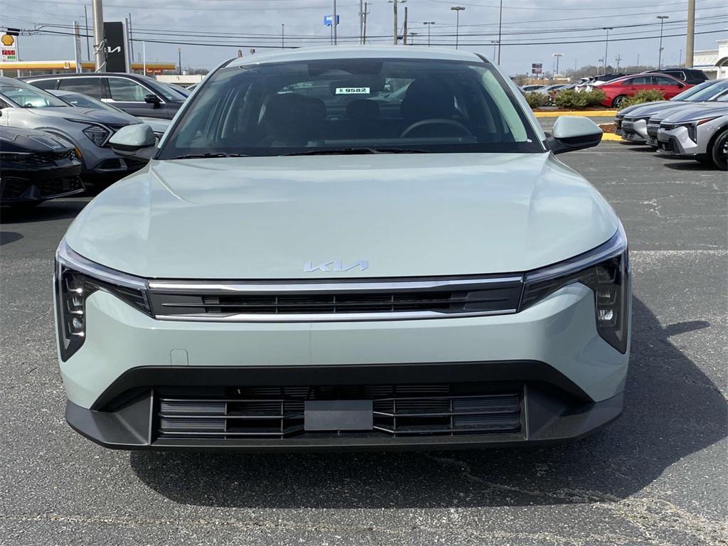 new 2025 Kia K4 car, priced at $29,440