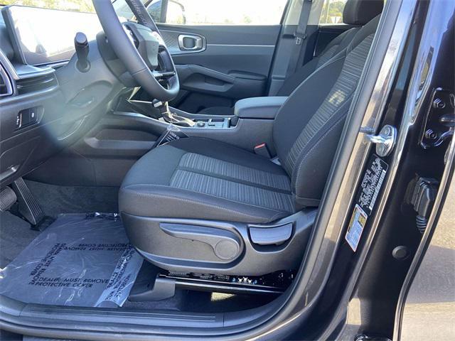 new 2026 Kia Sorento car, priced at $33,635