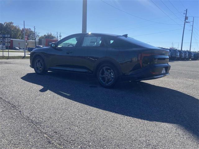 new 2025 Kia K4 car, priced at $24,610