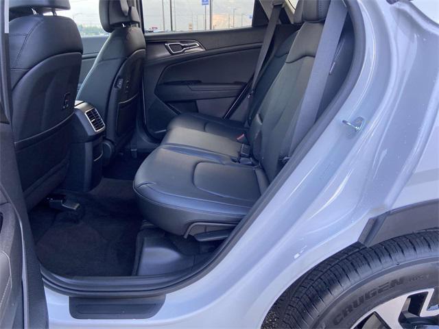 new 2025 Kia Sportage car, priced at $33,530