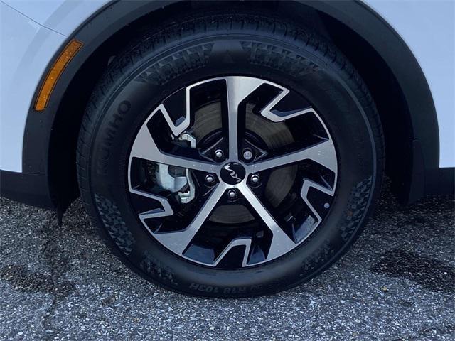 new 2025 Kia Sportage car, priced at $33,530