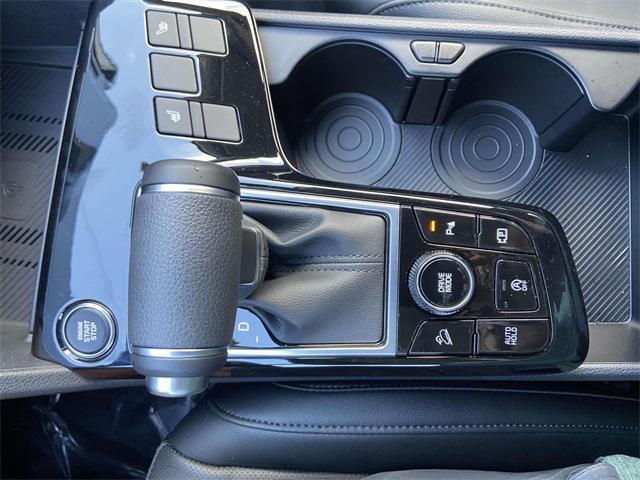 new 2025 Kia Sportage car, priced at $33,530