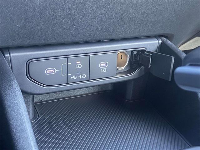 new 2025 Kia K4 car, priced at $24,630