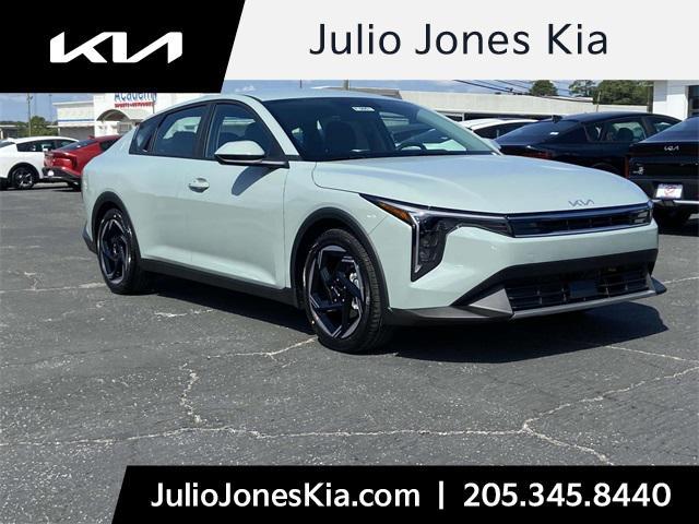 new 2025 Kia K4 car, priced at $25,375