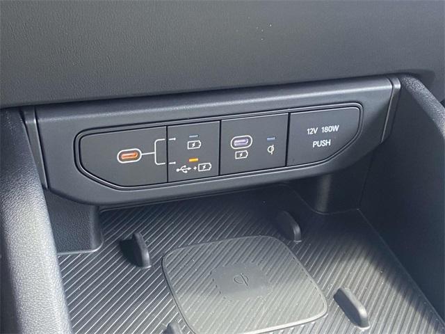 new 2025 Kia K4 car, priced at $26,540