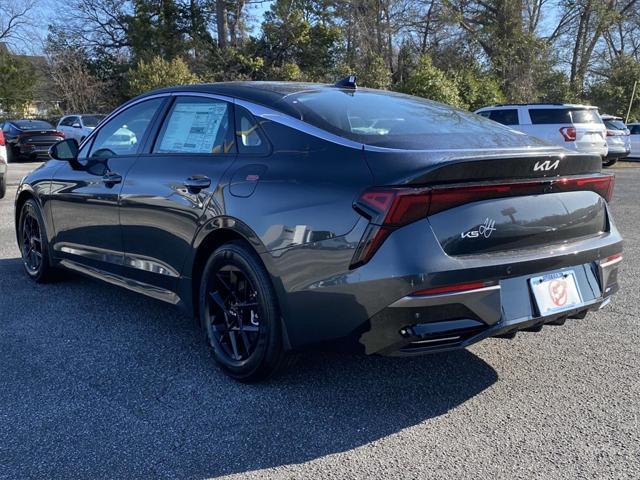 new 2025 Kia K5 car, priced at $28,550