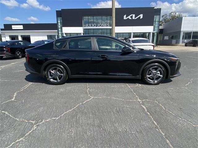new 2025 Kia K4 car, priced at $24,485