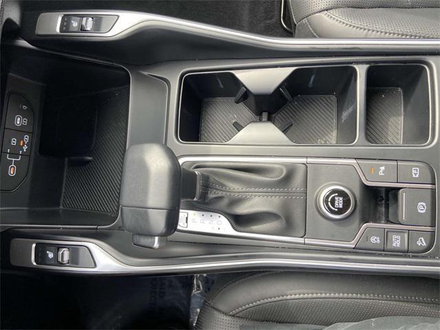 new 2025 Kia Sorento car, priced at $37,025