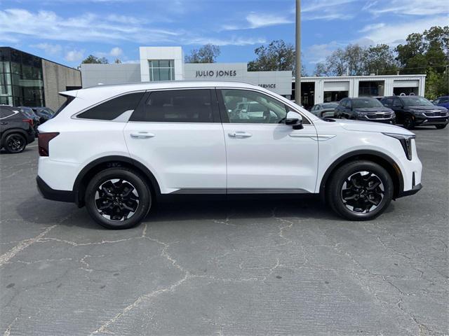 new 2025 Kia Sorento car, priced at $37,025