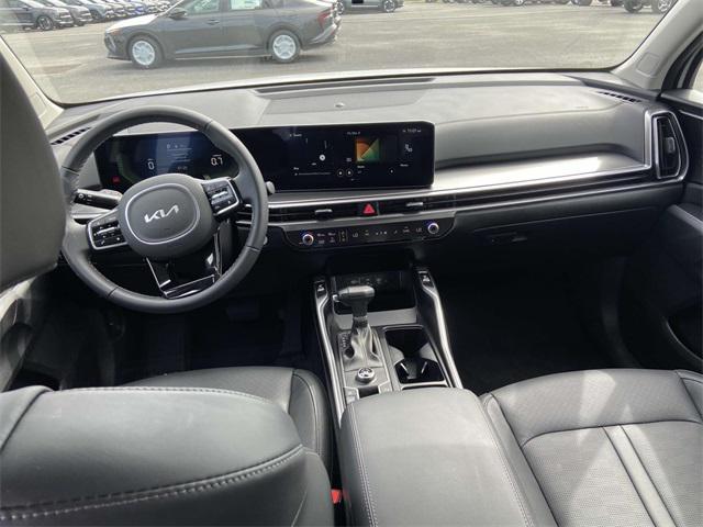 new 2025 Kia Sorento car, priced at $37,025