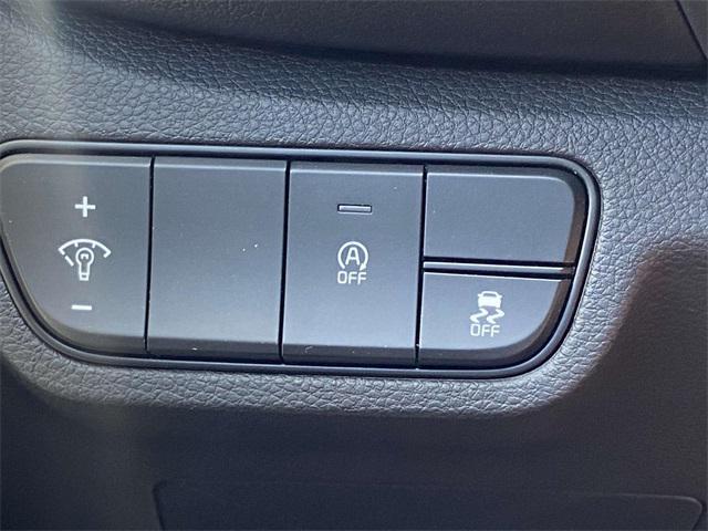 new 2025 Kia Seltos car, priced at $27,585